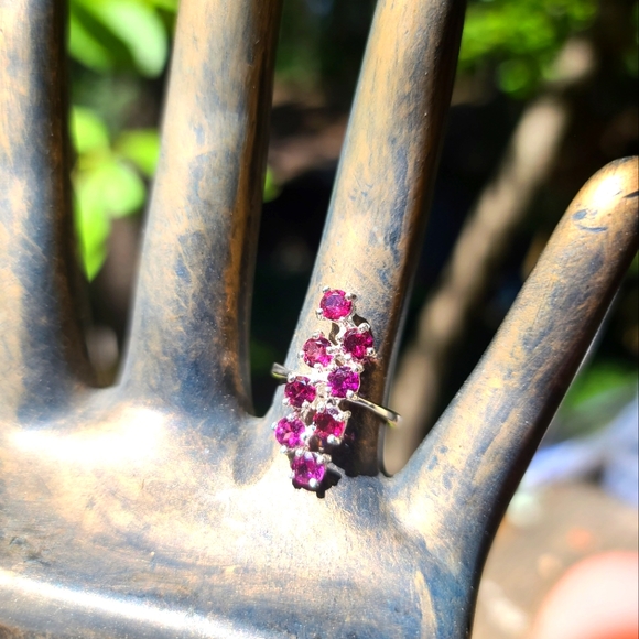 Rhodolite sterling & white gold ring sz6.75